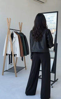 Women's leather jacket with snaps